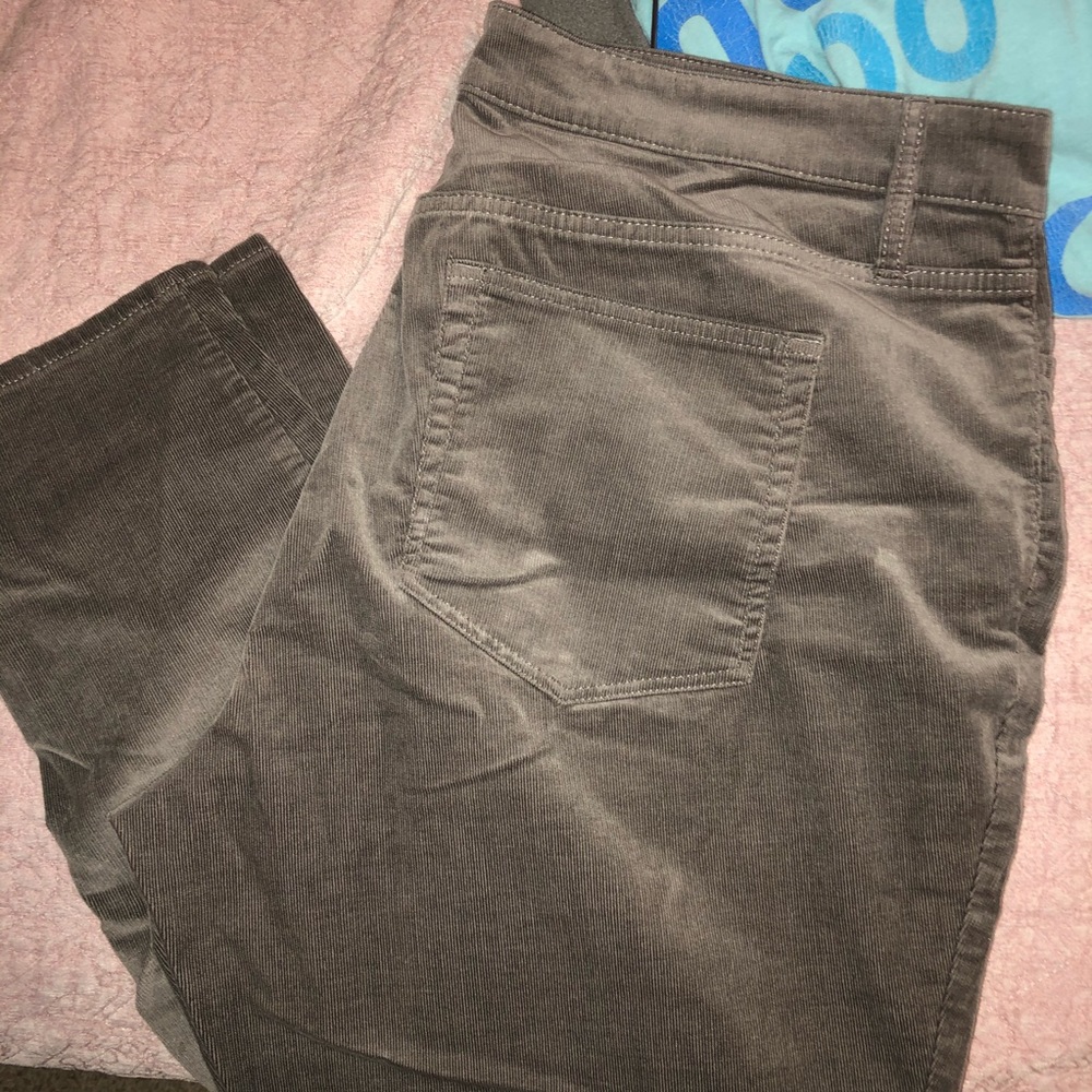 Corduroy skinny jeans